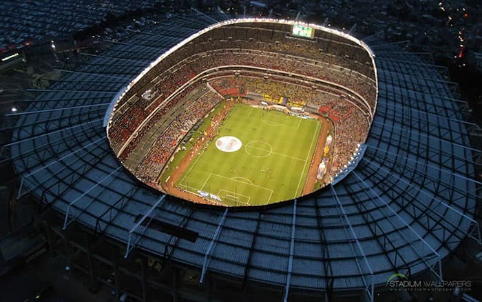 Estadio Azteca - México nocturno